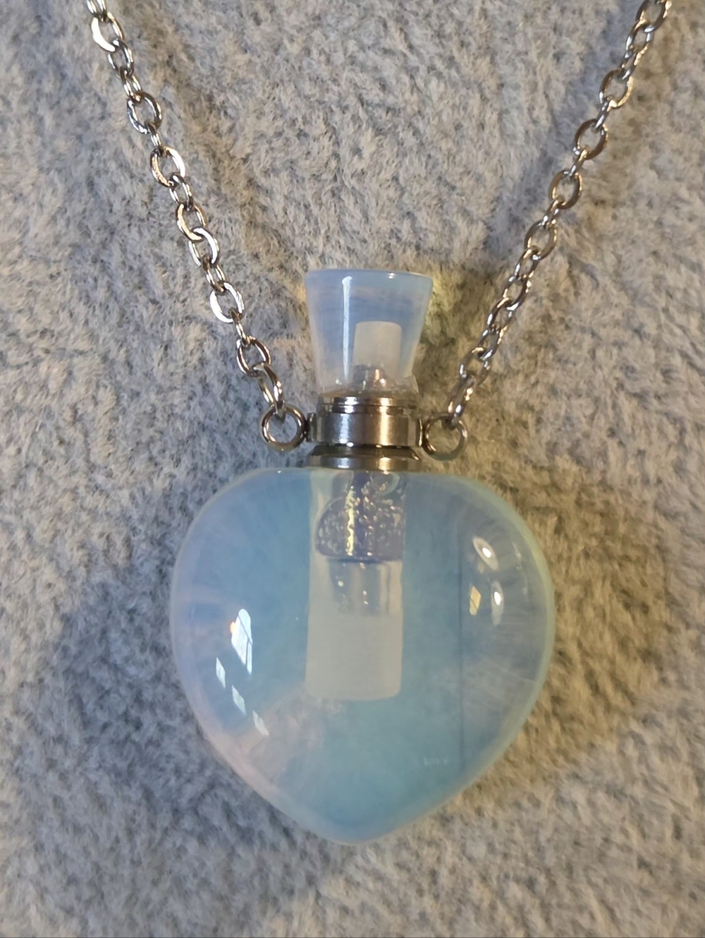 New Opalite Heart-shaped Perfume Bottle Necklace